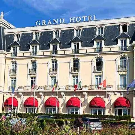 Malenkiy Nyaraló Cabourg